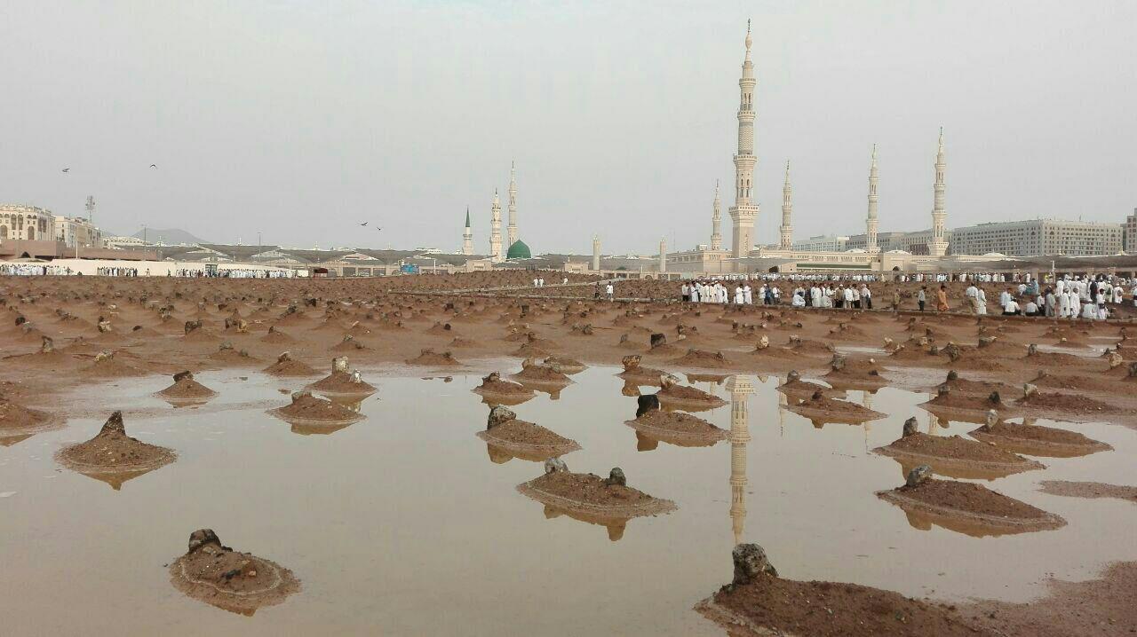 قبرستان بقیع قدیم ها این شکلی بود + فیلم قبرستان بقیع قدیم ها این شکلی بود + فیلم