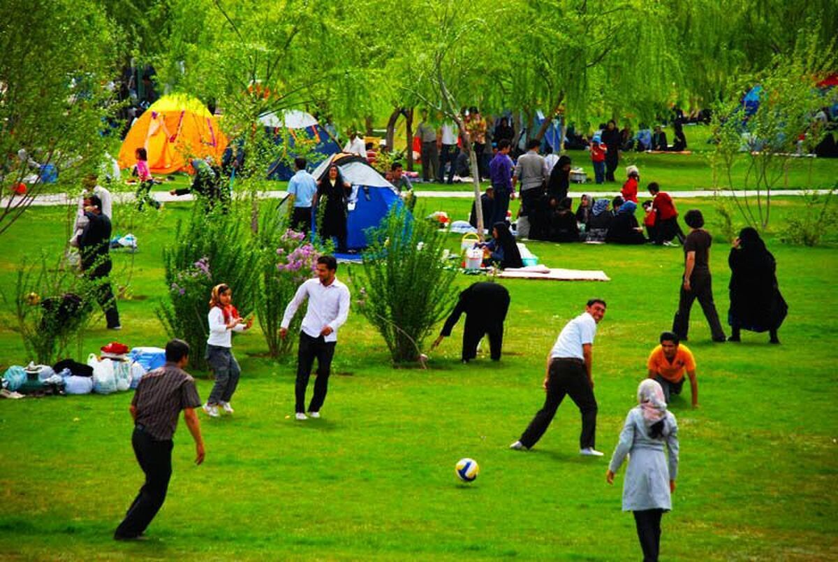تلاش ۲.۵ ساعته بدون مزد زنان شاغل در خانواده/ ایرانیها وقت خود را چگونه میگذرانند؟ تلاش ۲.۵ ساعته بدون مزد زنان شاغل در خانواده/ ایرانیها وقت خود را چگونه میگذرانند؟