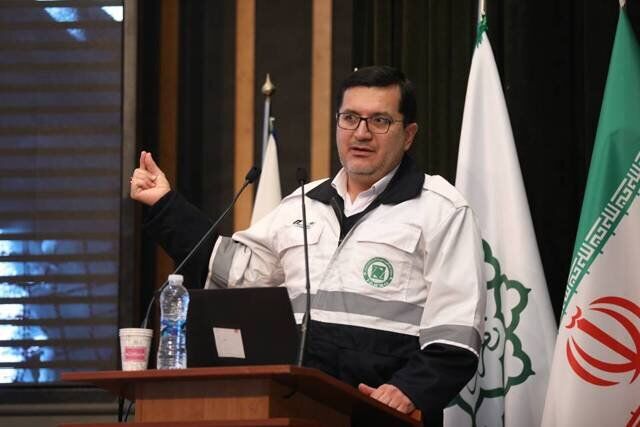 رفع خطر یکی از نقاط سیلابی شهر تهران رفع خطر یکی از نقاط سیلابی شهر تهران