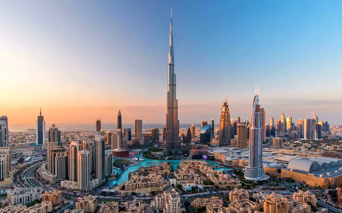 برج ۱۶۳ طبقه بنسلمان در ریاض برج ۱۶۳ طبقه بنسلمان در ریاض