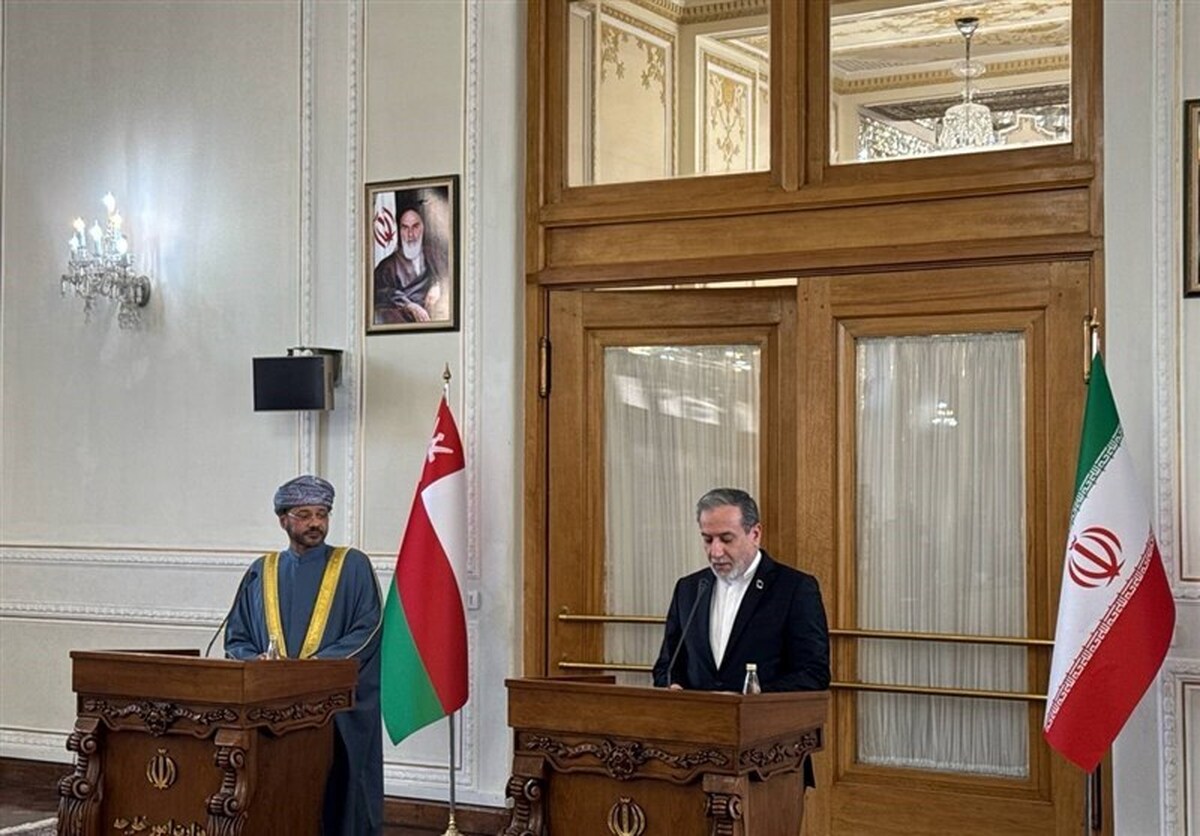 عراقچی: سفر وزیر خارجه عمان به تهران سفر بسیار به موقعی هست / خواهان آرامش در سوریه هستیم عراقچی: سفر وزیر خارجه عمان به تهران سفر بسیار به موقعی هست / خواهان آرامش در سوریه هستیم