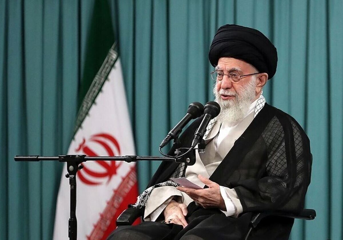 رهبر انقلاب: حوادث این چندسال نشان داد که انقلاب اسلامی سرزنده است + فیلم رهبر انقلاب: حوادث این چندسال نشان داد که انقلاب اسلامی سرزنده است + فیلم