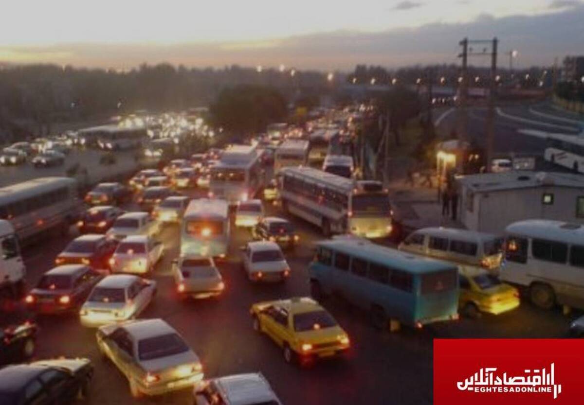 اوضاع ترافیک شهر کرج آشفته است/ پلیس راهور بیشتر همکاری کند اوضاع ترافیک شهر کرج آشفته است/ پلیس راهور بیشتر همکاری کند