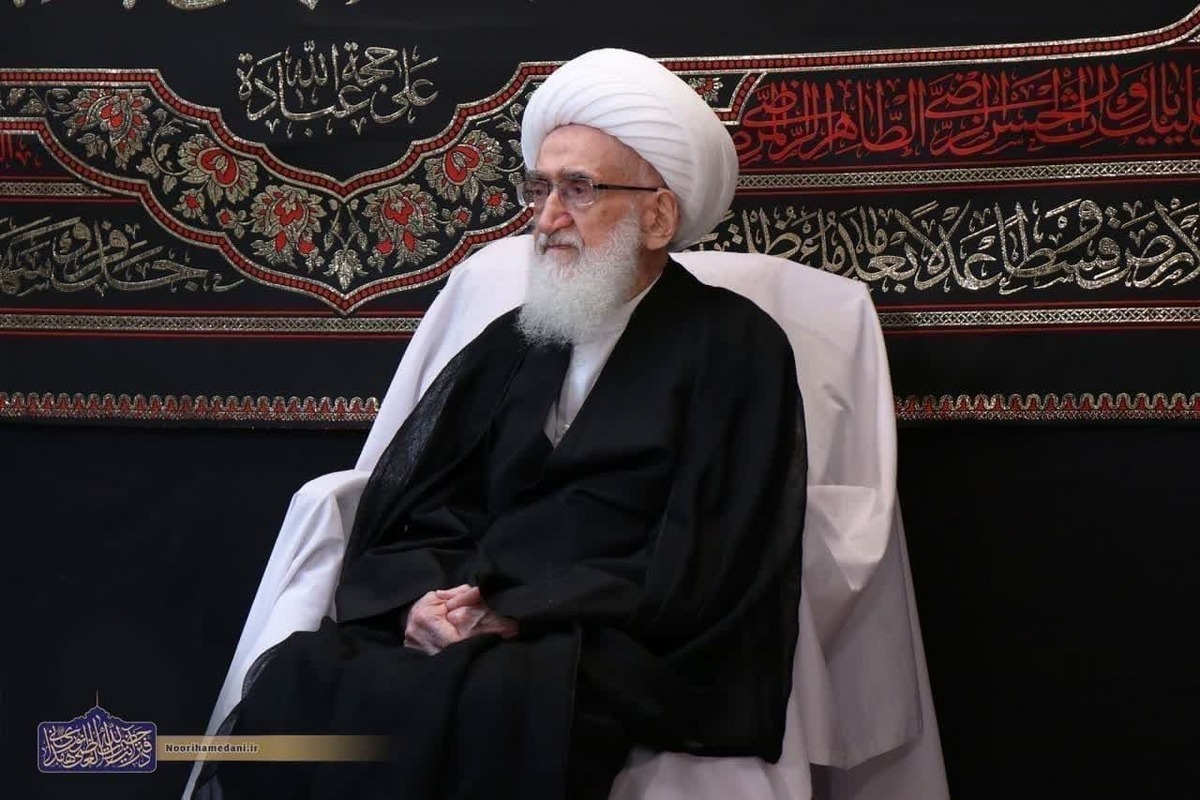 آیت الله نوری همدانی: اگر مردم ببینند که حرف و عمل ما روحانیون دو تا است، دیگر به ما اعتماد نمیکنند آیت الله نوری همدانی: اگر مردم ببینند که حرف و عمل ما روحانیون دو تا است، دیگر به ما اعتماد نمیکنند