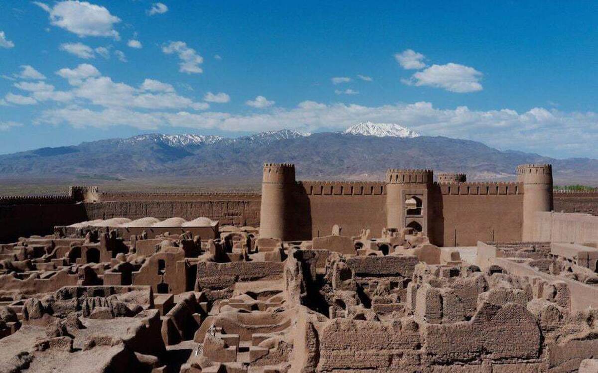 قیمت تور کرمان دی ۱۴۰۳ / با ۲ میلیون سفر کنید + جدول قیمت تور کرمان دی ۱۴۰۳ / با ۲ میلیون سفر کنید + جدول