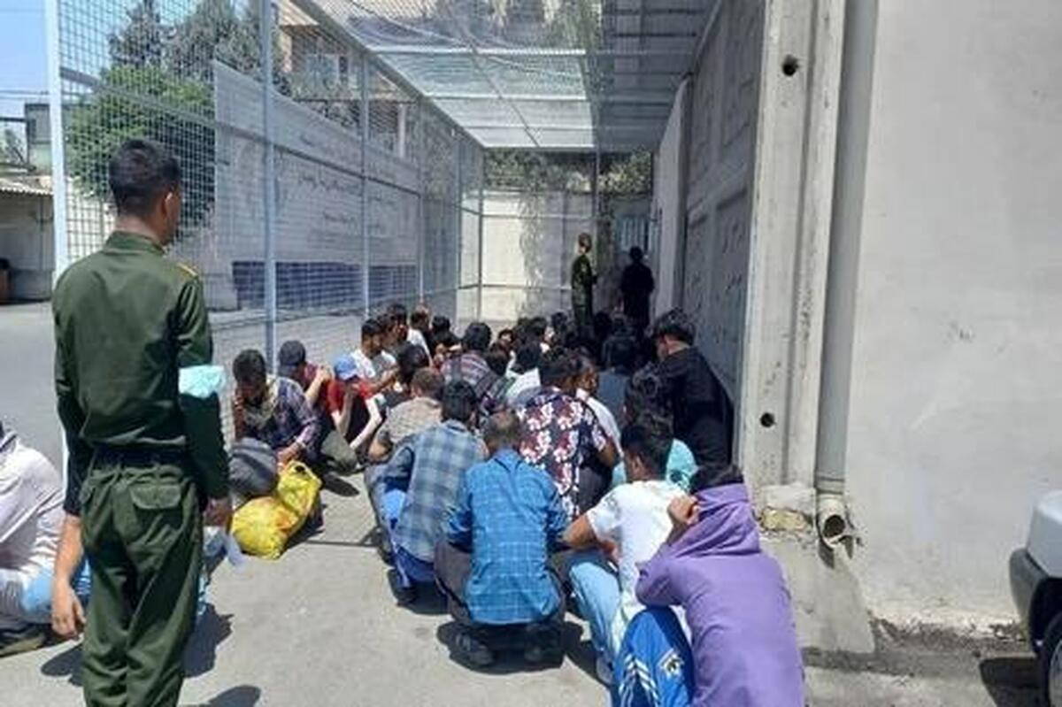 ۳ میلیون مهاجر غیرمجاز اخراج شدند/ سیاستهای جدید وزارت کشور در حال اجرا ۳ میلیون مهاجر غیرمجاز اخراج شدند/ سیاستهای جدید وزارت کشور در حال اجرا