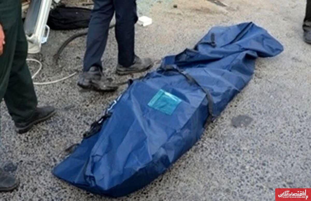 مرگ دلخراش دو عابر در آزادراه زنجان - تبریز؛ تصادف مرگبار با سواری دنا مرگ دلخراش دو عابر در آزادراه زنجان - تبریز؛ تصادف مرگبار با سواری دنا