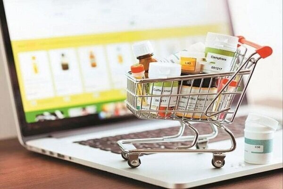 فروش اینترنتی دارو را تنها از طریق سامانههای متعلق به وزارت بهداشت ممکن است فروش اینترنتی دارو را تنها از طریق سامانههای متعلق به وزارت بهداشت ممکن است