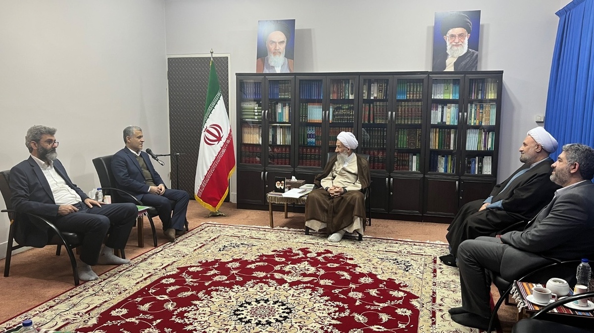 قرضالحسنه میتواند تضمینکننده اشتغالزایی و فقرزدایی در کشور باشد قرضالحسنه میتواند تضمینکننده اشتغالزایی و فقرزدایی در کشور باشد