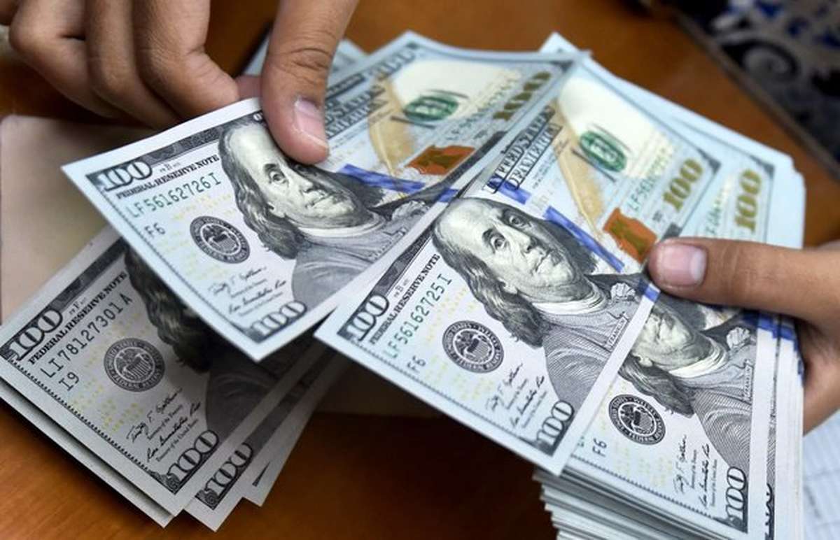 پرونده بازار ارز روی میز مجلس پرونده بازار ارز روی میز مجلس