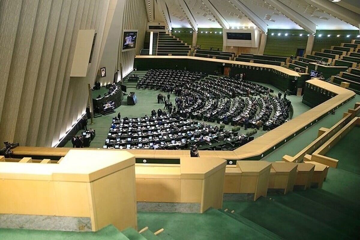 نامه هشدارآمیز ۱۲۸ نماینده به رئیس جمهور/ ماجرا چیست؟ نامه هشدارآمیز ۱۲۸ نماینده به رئیس جمهور/ ماجرا چیست؟