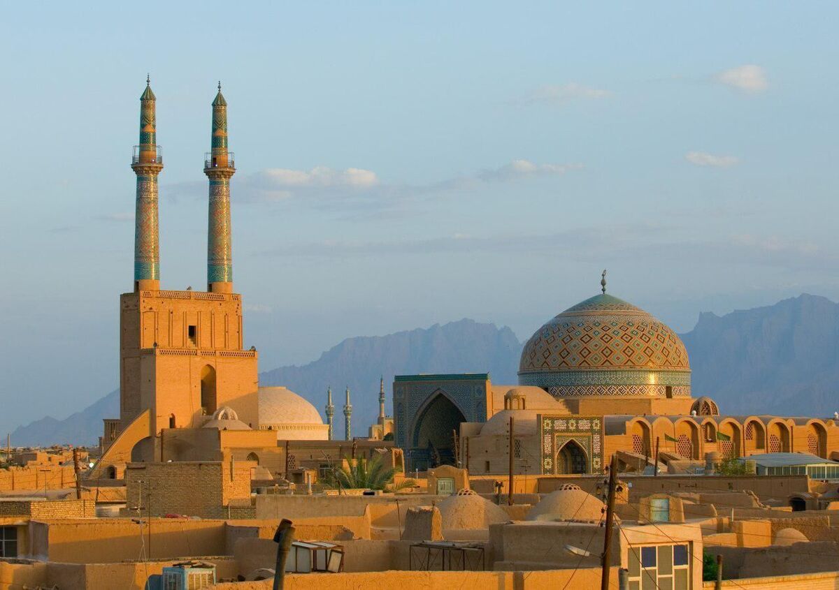با کمتر از ۲ میلیون تومان سفر کنید / قیمت تور زمینی یزد + جدول با کمتر از ۲ میلیون تومان سفر کنید / قیمت تور زمینی یزد + جدول