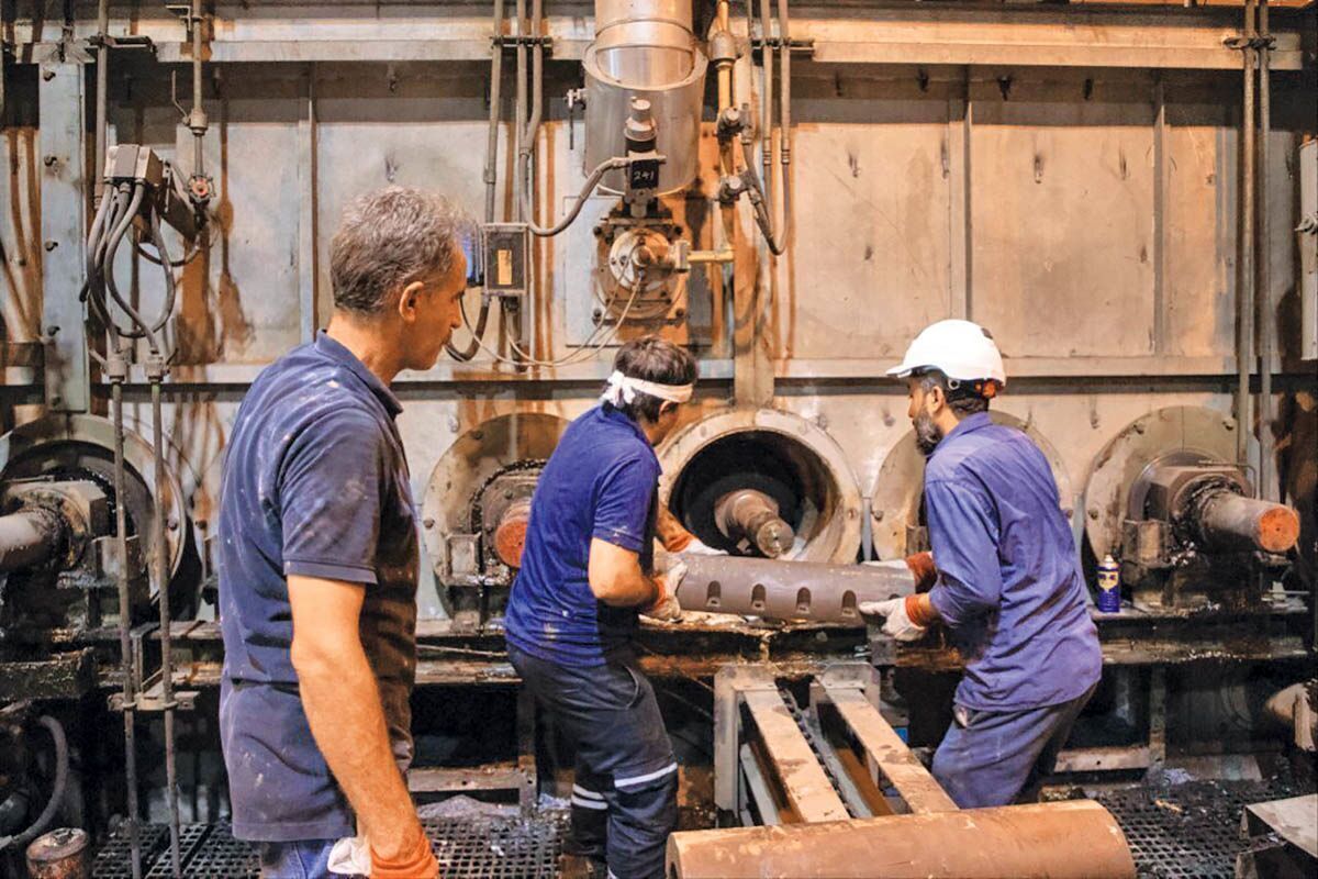 خبر مهم از افزایش حقوق کارگران تا پایان سال خبر مهم از افزایش حقوق کارگران تا پایان سال