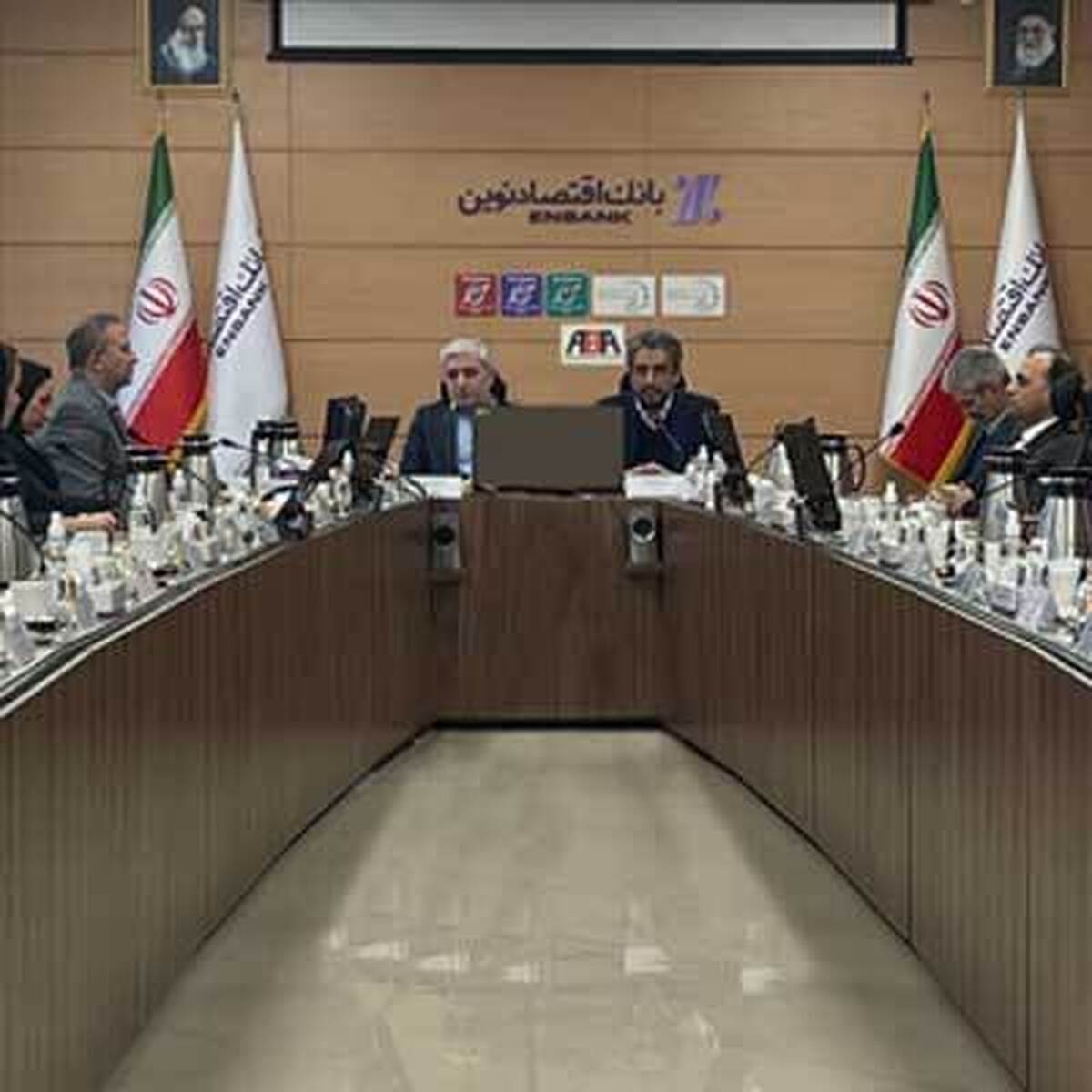 چابکی و سرعت عمل در ارائه خدمات به مشتریان اولویت اصلی ماست چابکی و سرعت عمل در ارائه خدمات به مشتریان اولویت اصلی ماست