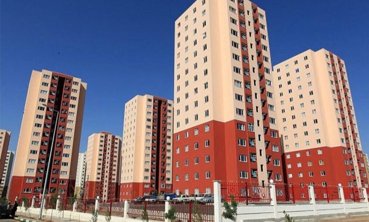جدال مجلسی ها برای متقاعد کردن دولت و بانک مرکزی؛ وام مسکن ملی ۸۰۰ میلیون می شود؟ جدال مجلسی ها برای متقاعد کردن دولت و بانک مرکزی؛ وام مسکن ملی ۸۰۰ میلیون می شود؟