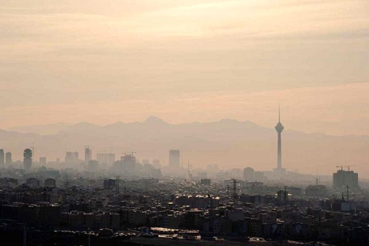 آلودگی هوای تهران ۱۳ روزه شد آلودگی هوای تهران ۱۳ روزه شد