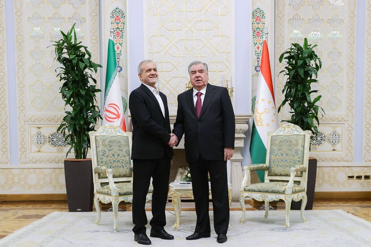 پزشکیان: در تاجیکستان احساس غربت نمیکنم/ روابط خود را قویتر و محکمتر میکنیم پزشکیان: در تاجیکستان احساس غربت نمیکنم/ روابط خود را قویتر و محکمتر میکنیم