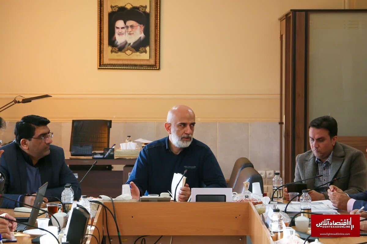 دهکده لجستیک اصفهان پس از ۱۰ سال روی ریل ساخت می رود دهکده لجستیک اصفهان پس از ۱۰ سال روی ریل ساخت می رود