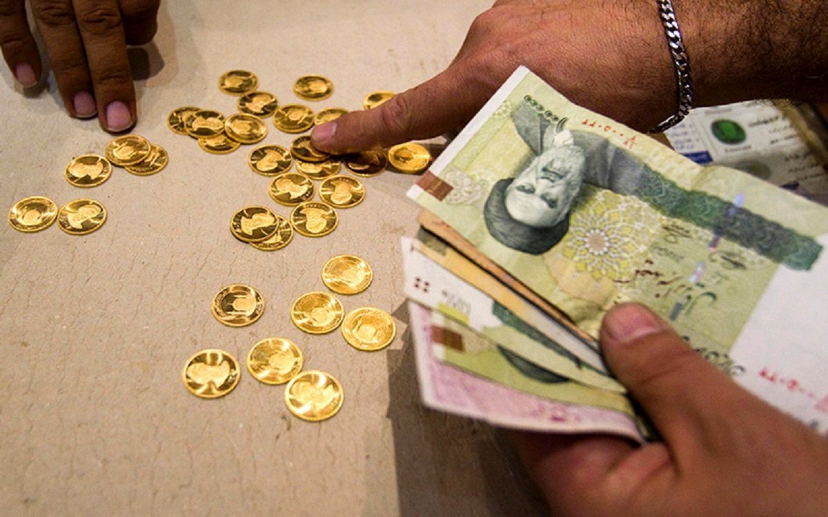 قیمت سکه امامی از ۵۷ میلیون عبور کرد / شکسته شدن ۳ رکورد تاریخی قیمت سکه قیمت سکه امامی از ۵۷ میلیون عبور کرد / شکسته شدن ۳ رکورد تاریخی قیمت سکه