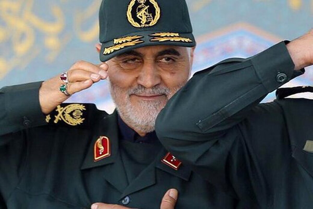 فرزندان سردار قاسم سلیمانی در یک مراسم + عکس فرزندان سردار قاسم سلیمانی در یک مراسم + عکس