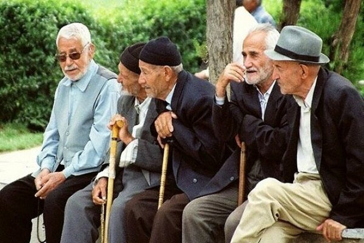 قانون پرداخت عیدی بازنشستگان تغییر میکند؟ قانون پرداخت عیدی بازنشستگان تغییر میکند؟