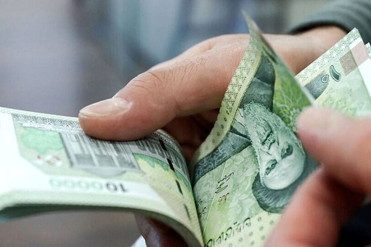 خبر خوش برای این بازنشستگان / حقوق دی ماه واریز شد خبر خوش برای این بازنشستگان / حقوق دی ماه واریز شد