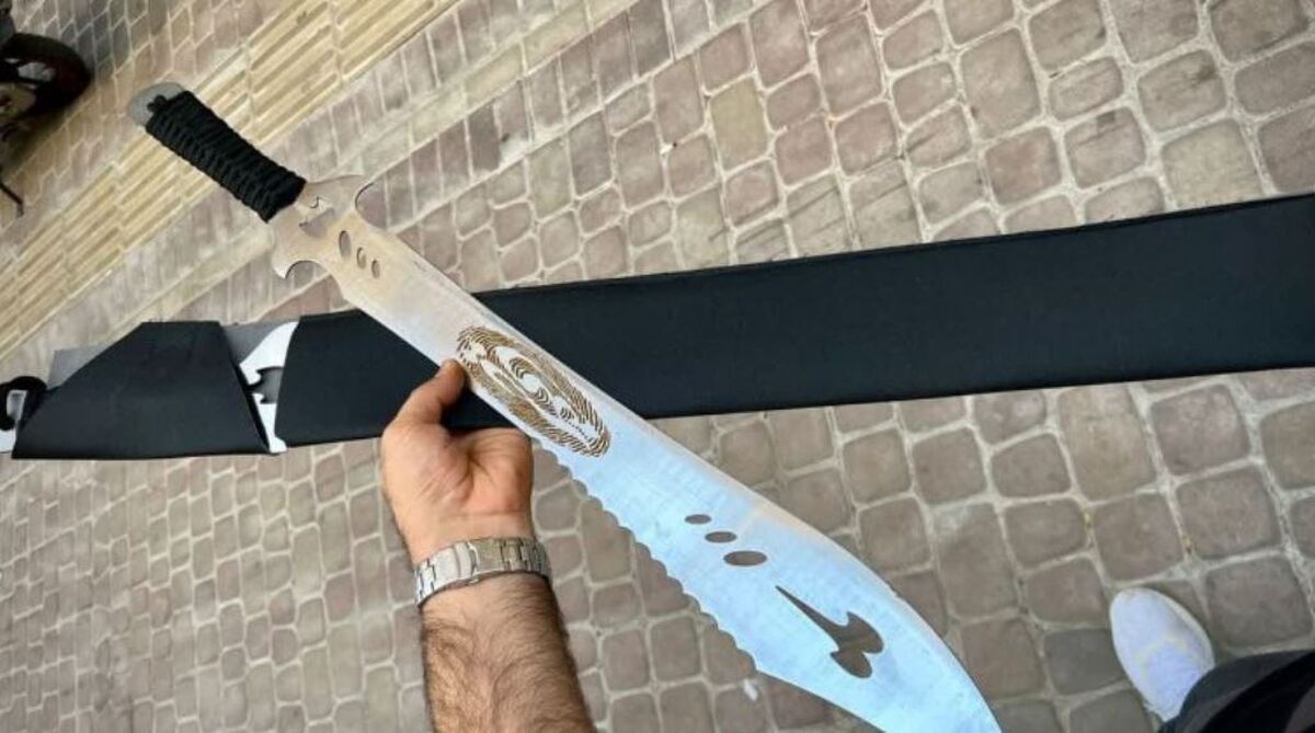 حمله به ۳ کارگر با قمه ۹۰ سانتی + جزئیات حمله به ۳ کارگر با قمه ۹۰ سانتی + جزئیات