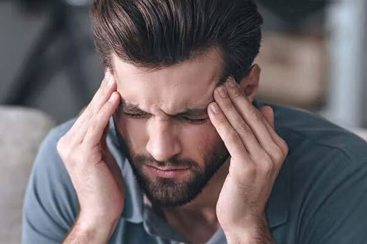 این چند عادت ساده روزانه باعث سردرد میشوند این چند عادت ساده روزانه باعث سردرد میشوند