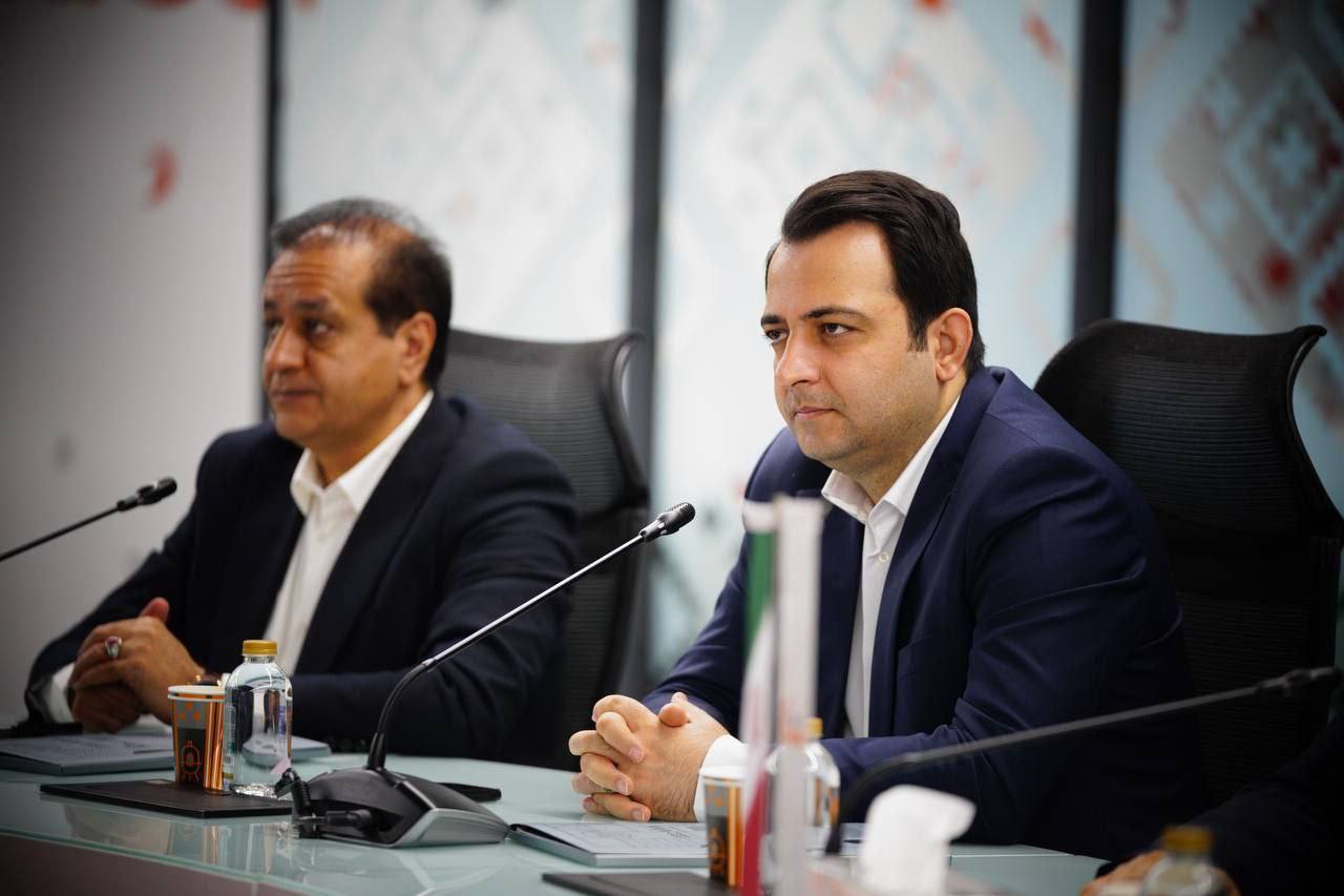 تبیین اهداف عملکردی بانک صادرات ایران در استان البرز