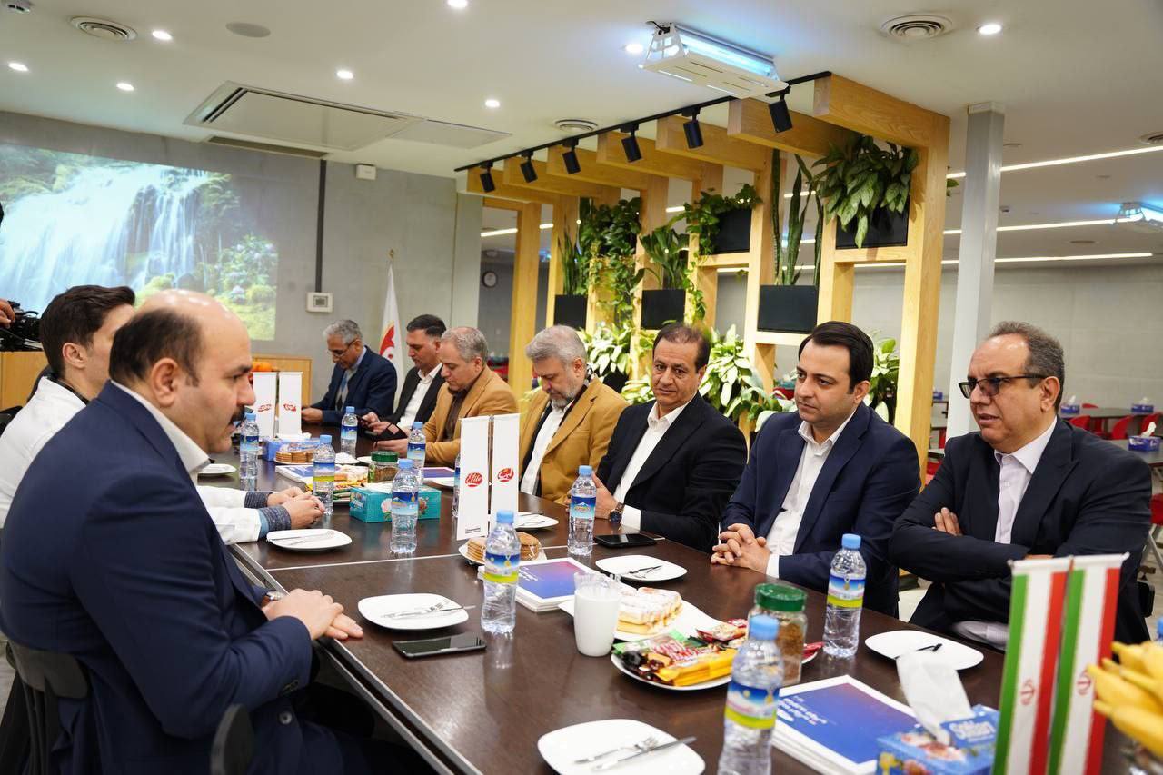 تبیین اهداف عملکردی بانک صادرات ایران در استان البرز