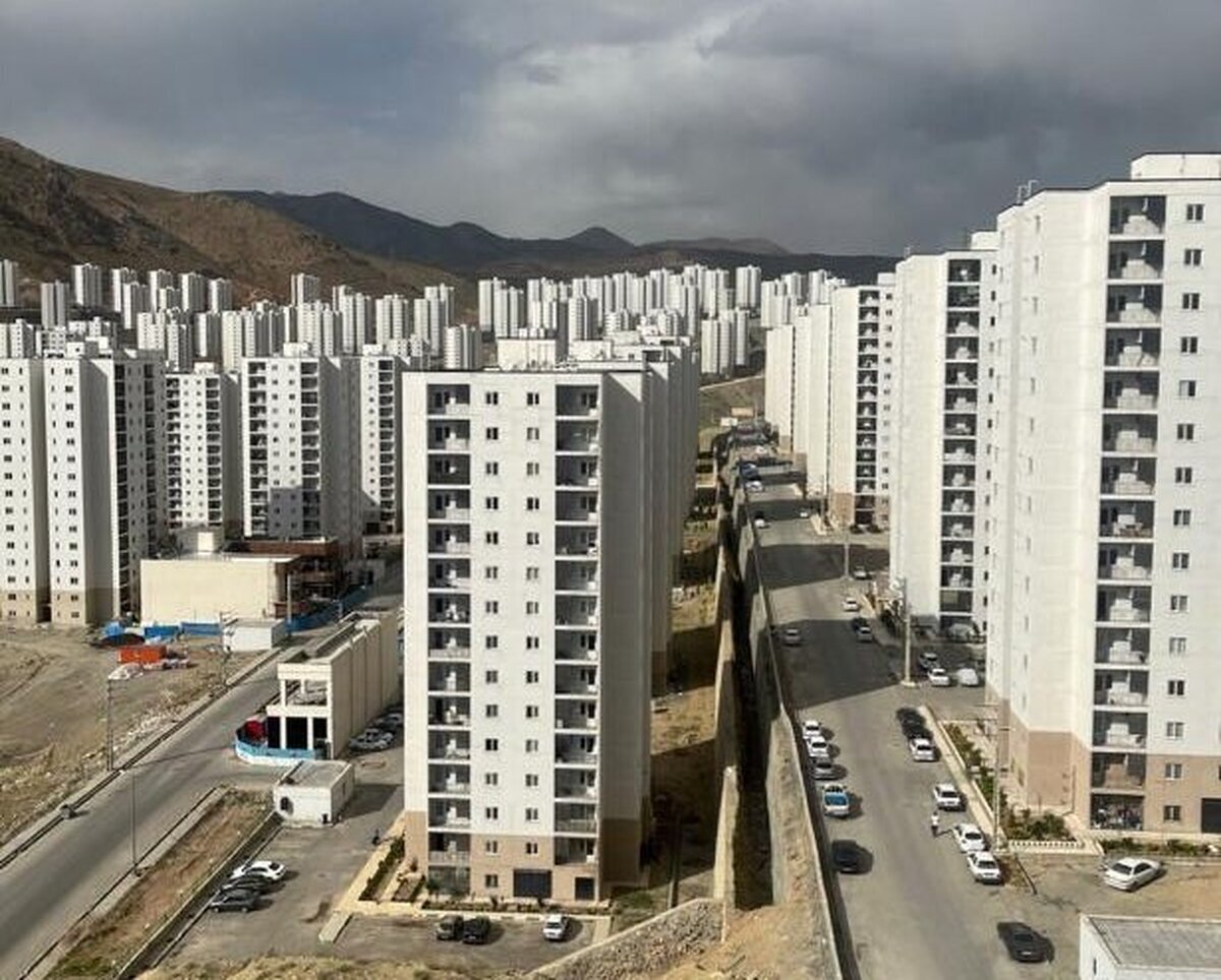 بانک مرکزی بر سر دو راهی مصوبه شورای عالی مسکن؛ تسهیلاتی بی اثر و اقساطی خارج از توان متقاضیان بانک مرکزی بر سر دو راهی مصوبه شورای عالی مسکن؛ تسهیلاتی بی اثر و اقساطی خارج از توان متقاضیان