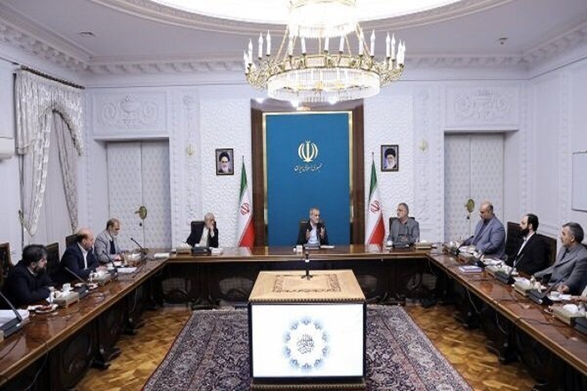 رئیس جمهور: وضعیت زندگی در پایتخت قابل قبول نیست رئیس جمهور: وضعیت زندگی در پایتخت قابل قبول نیست