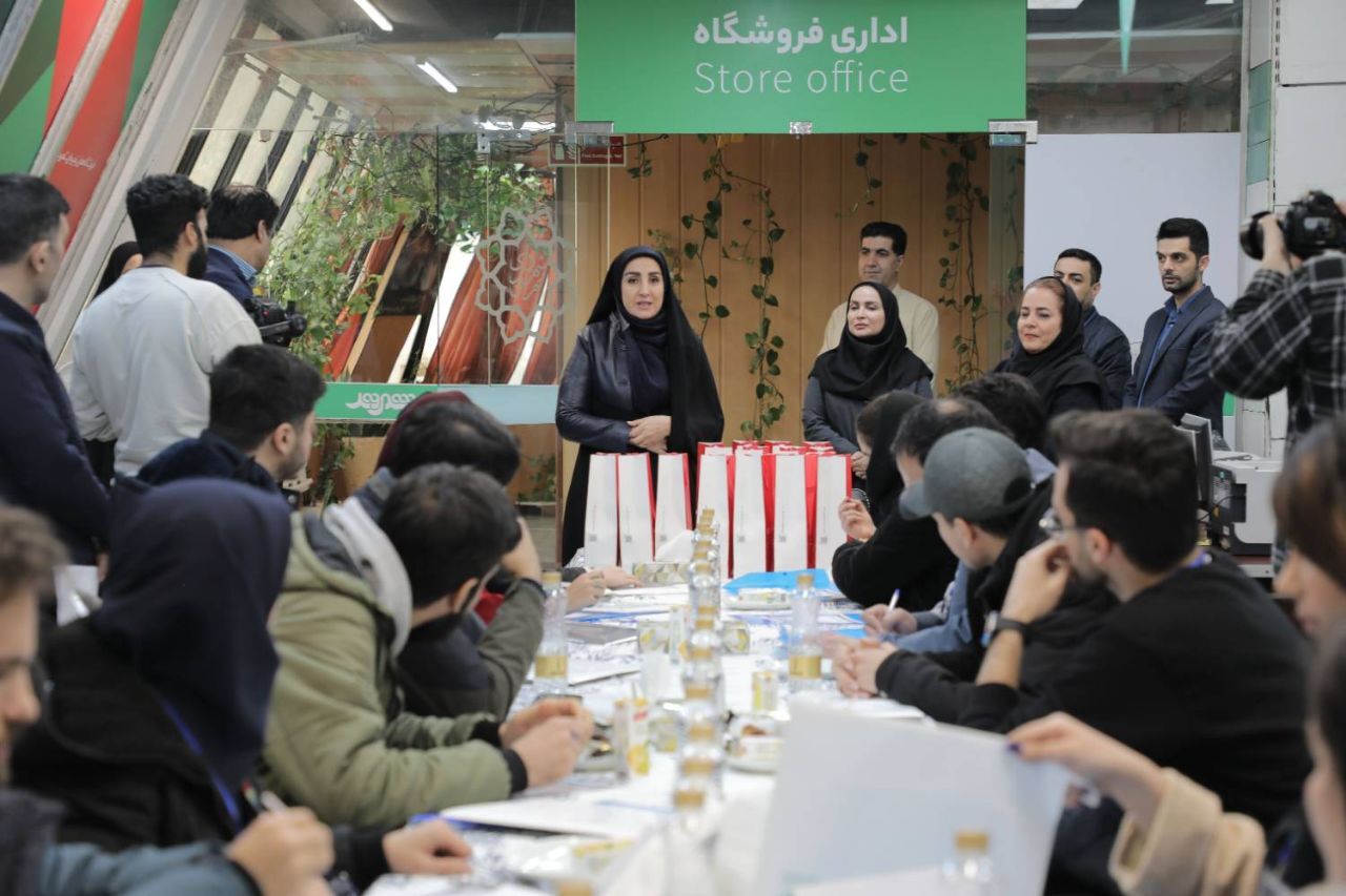 فروشگاه‌های زنجیره‌ای شهروند میزبان فرزندان دانشجوی كاركنان شهرداری تهران شد/ رویداد