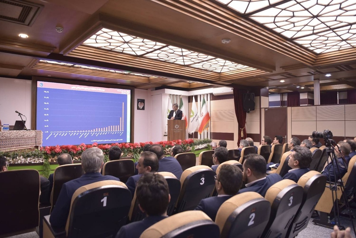 خدمات ارزی در شعب منتخب تهران ارائه خواهد شد خدمات ارزی در شعب منتخب تهران ارائه خواهد شد