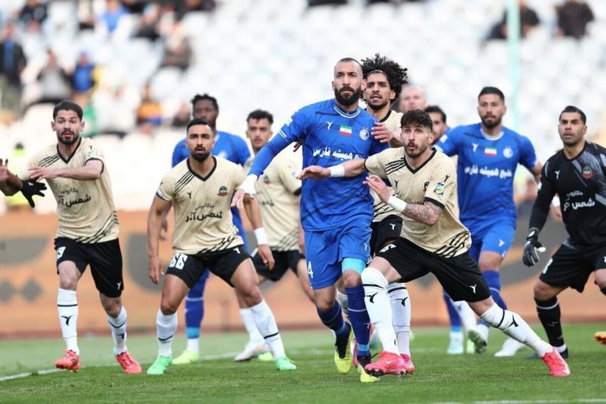 بمب خبری استقلال/ مدافع محبوب به قلب دفاع آبیها برگشت بمب خبری استقلال/ مدافع محبوب به قلب دفاع آبیها برگشت