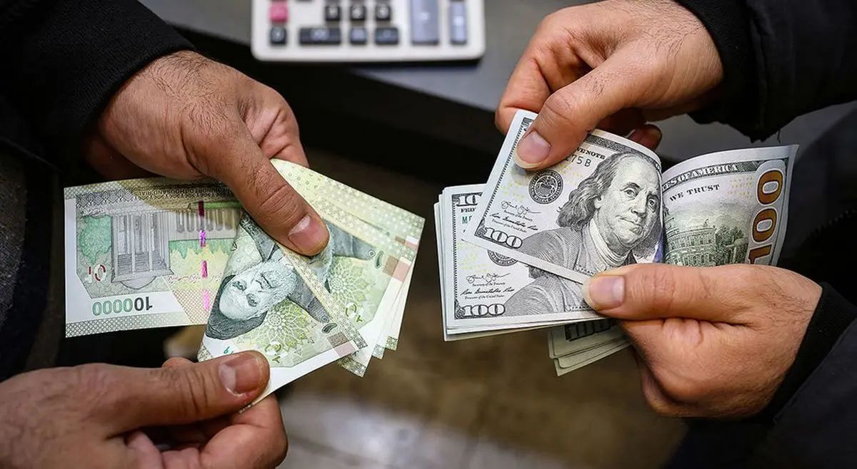 ریزش شدید قیمت دلار با انتشار یک خبر مهم/ قیمت دلار امروز ۶ بهمن ۱۴۰۳ ریزش شدید قیمت دلار با انتشار یک خبر مهم/ قیمت دلار امروز ۶ بهمن ۱۴۰۳