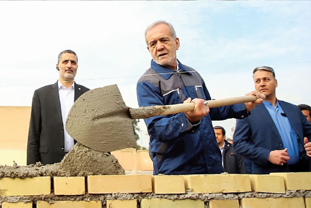 واکنش خواننده معروف به کارگری مسعود پزشکیان در خوزستان واکنش خواننده معروف به کارگری مسعود پزشکیان در خوزستان