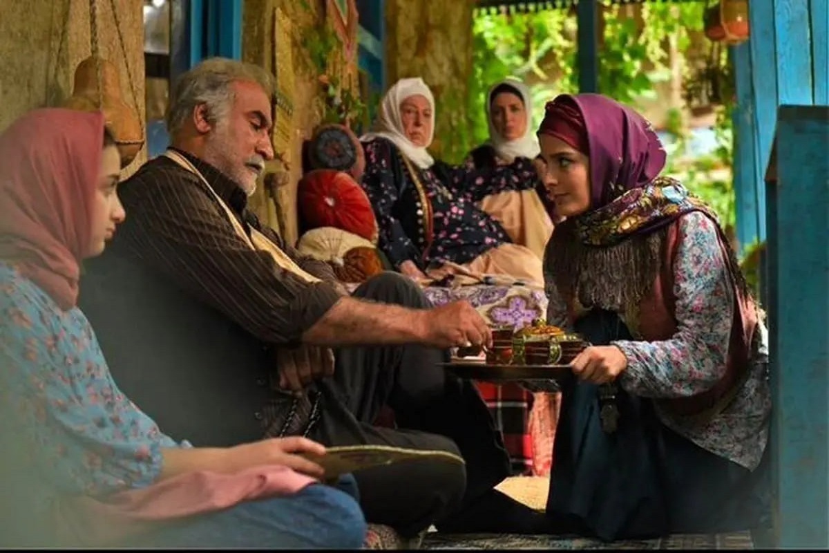 گریه بازیگر نقش سوجان برای ضبط قسمت پایانی سریال گریه بازیگر نقش سوجان برای ضبط قسمت پایانی سریال