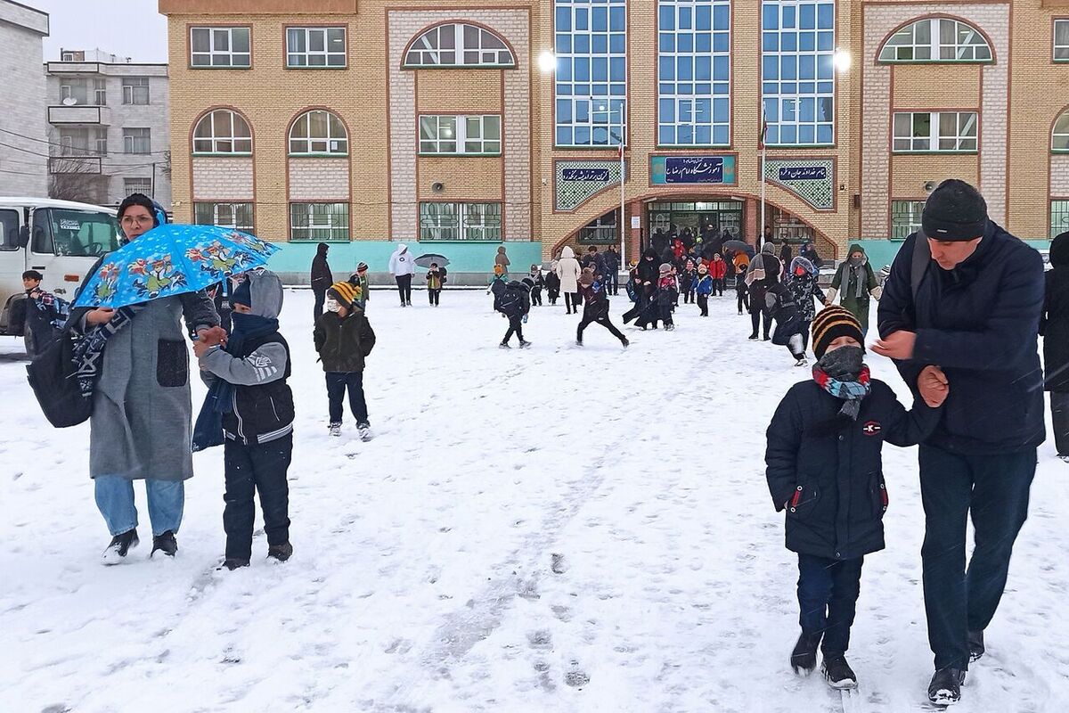 اطلاعیه تعطیلی مدارس زنجان فردا دوشنبه ۸ بهمن ۱۴۰۳ اطلاعیه تعطیلی مدارس زنجان فردا دوشنبه ۸ بهمن ۱۴۰۳