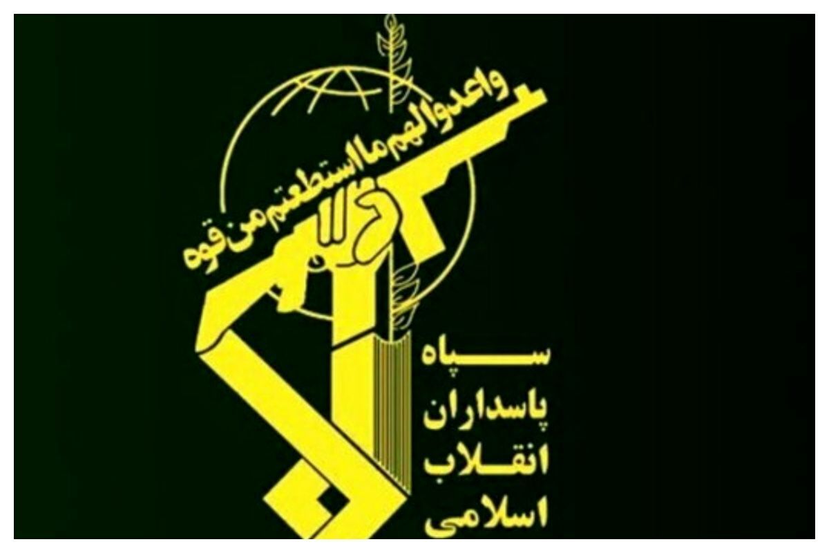 سپاه پاسداران از یک پهپاد فوق سنگین رونمایی کرد + عکس سپاه پاسداران از یک پهپاد فوق سنگین رونمایی کرد + عکس