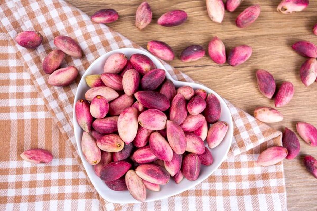 هر دانه پسته ناقابل ۵ هزار تومان! / پسته خوردن هم آرزو شد! هر دانه پسته ناقابل ۵ هزار تومان! / پسته خوردن هم آرزو شد!