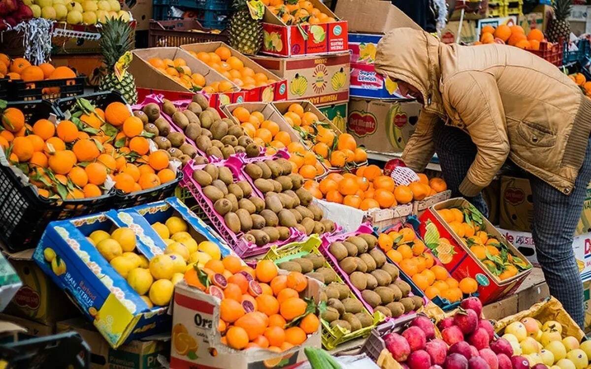 میوه شب عید را گرانتر از این قیمت نخرید میوه شب عید را گرانتر از این قیمت نخرید