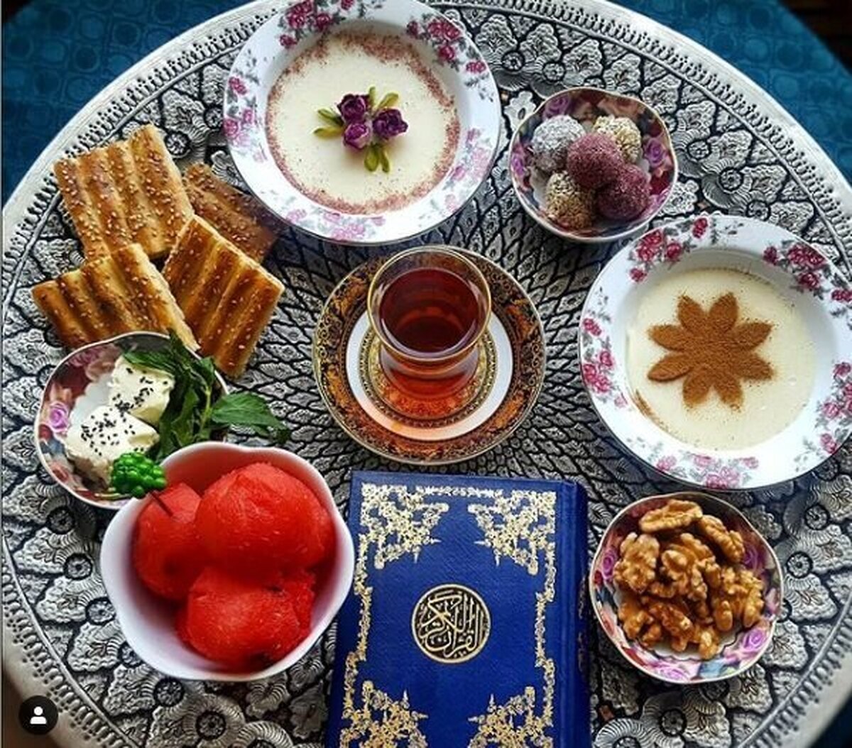 چرا با وجود روزهداری در ماه رمضان چاق میشویم؟ چرا با وجود روزهداری در ماه رمضان چاق میشویم؟