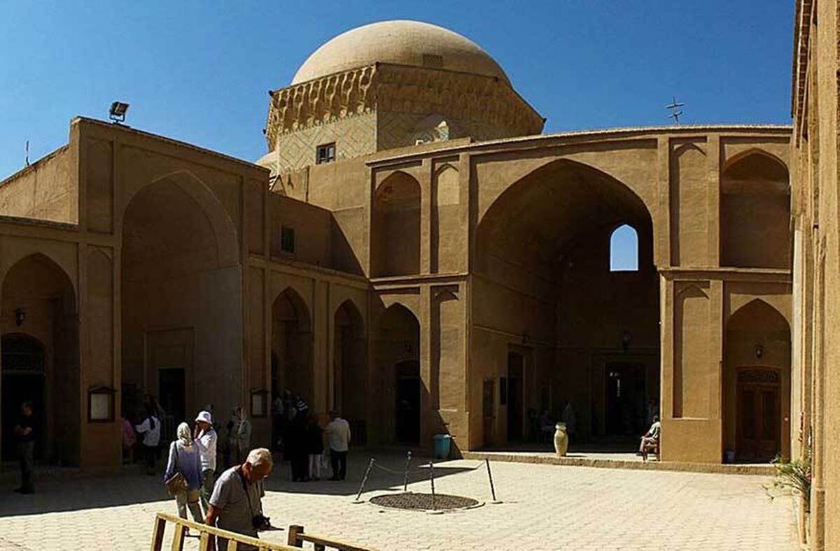 جاهای دیدنی یزد در تابستان / تعطیلات شهریور ۱۴۰۴ کجا بریم؟ + عکس