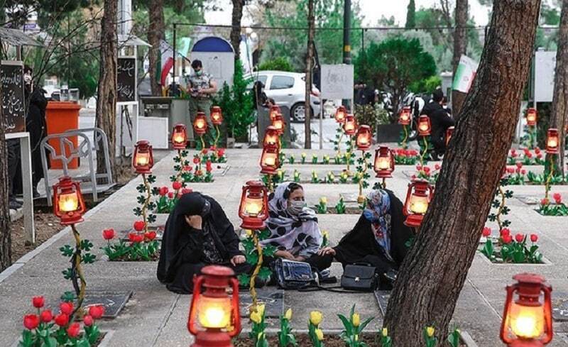 آخرین ۵ شنبه سال در کنار اموات /ثواب زیارت اهل قبور در ۵ شنبه آخر سال