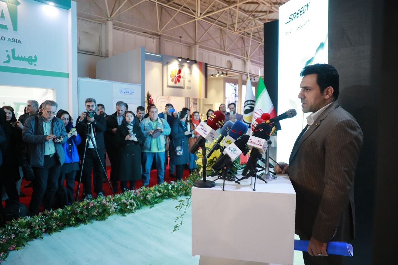 نفت سپاهان رونمایی کرد: بسته‌بندی جدید محصولات شرکت نفت سپاهان