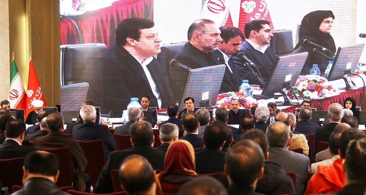 با افزایش 70.4 درصدی؛ سرمایه بانک ملت به 121 هزار میلیارد تومان رسید با افزایش 70.4 درصدی؛ سرمایه بانک ملت به 121 هزار میلیارد تومان رسید