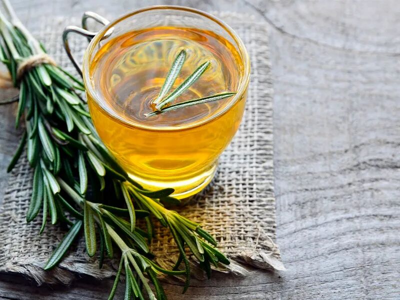 ۱۱ خاصیت رزماری و دمنوش رزماری برای سلامتی! ۱۱ خاصیت رزماری و دمنوش رزماری برای سلامتی!