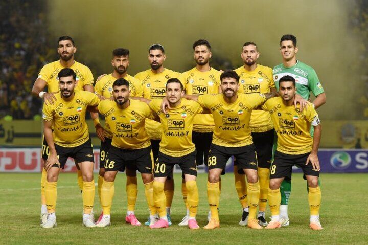 هوادار سپاهان ۱۰ سال محروم شد هوادار سپاهان ۱۰ سال محروم شد