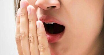 چرا تبخال می زنیم و چطور باید از شر آن خلاص شویم؟ چرا تبخال می زنیم و چطور باید از شر آن خلاص شویم؟